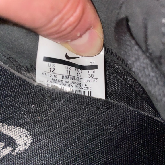 Nike React Element - Picture 3 of 4